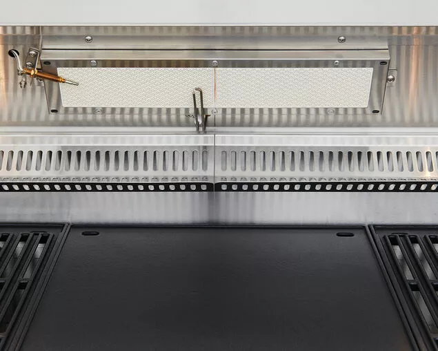 BeefEater 7000 Premium 4 Burner Flame Failure Build-In BBQ 5 BeefEater 7000 Premium 4 Burner Flame Failure Build-In BBQ - Image 5